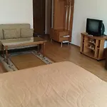 фантазия Πανσιόν Τριάβνα