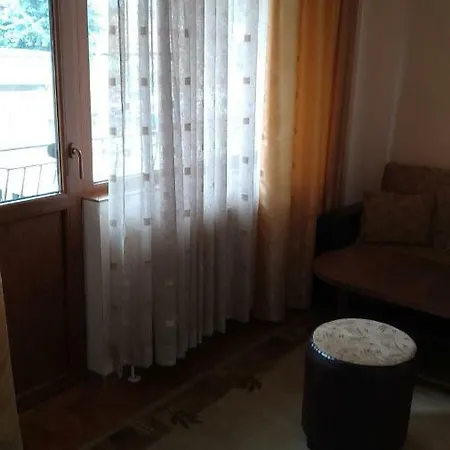 фантазия 招待所 特里亚夫纳