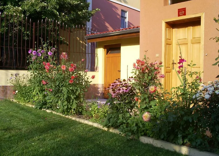 фантазия 3* Tryavna